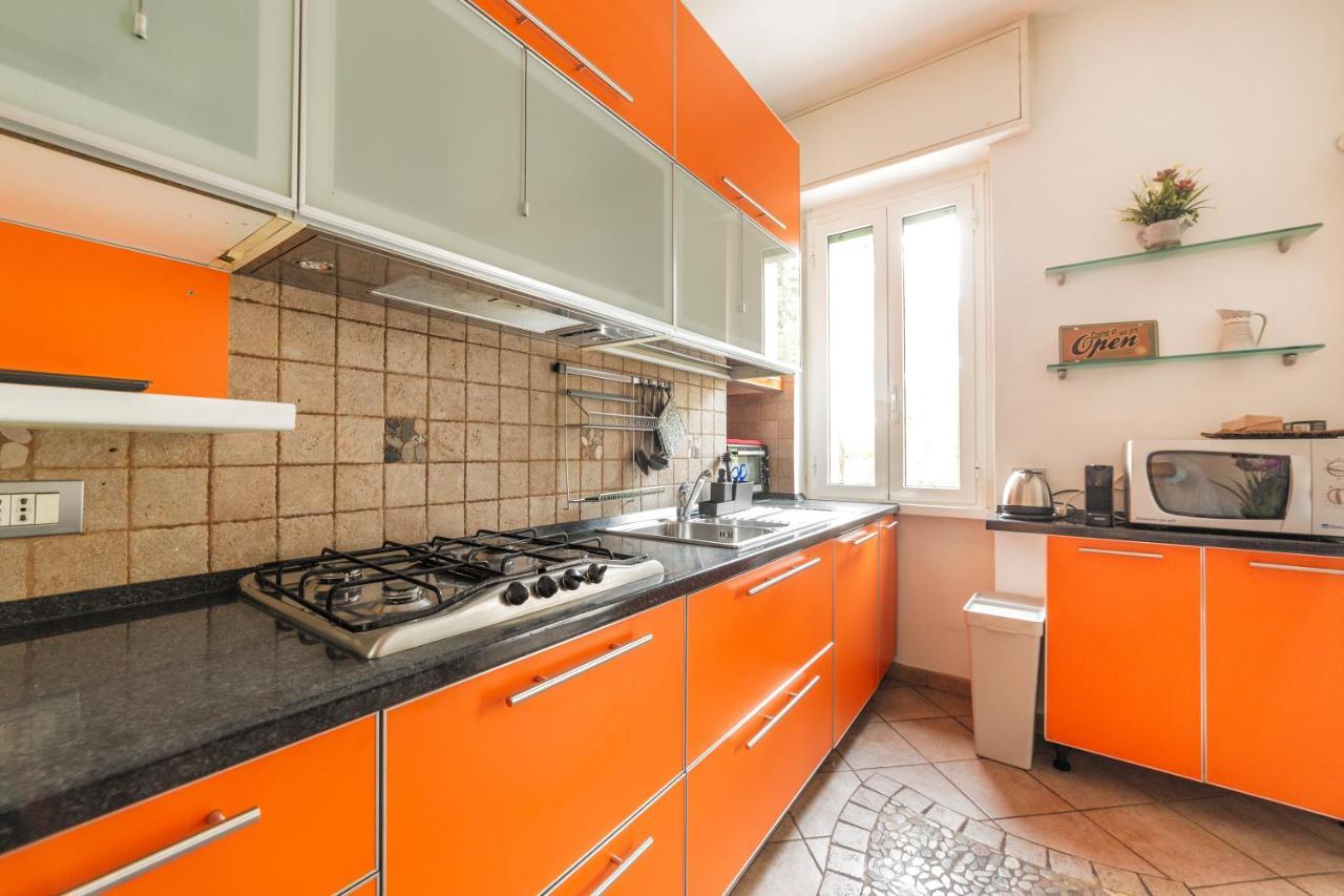 Martesana Flat With Balcony - M1 Gorla And Turro Apartment Milan Bagian luar foto